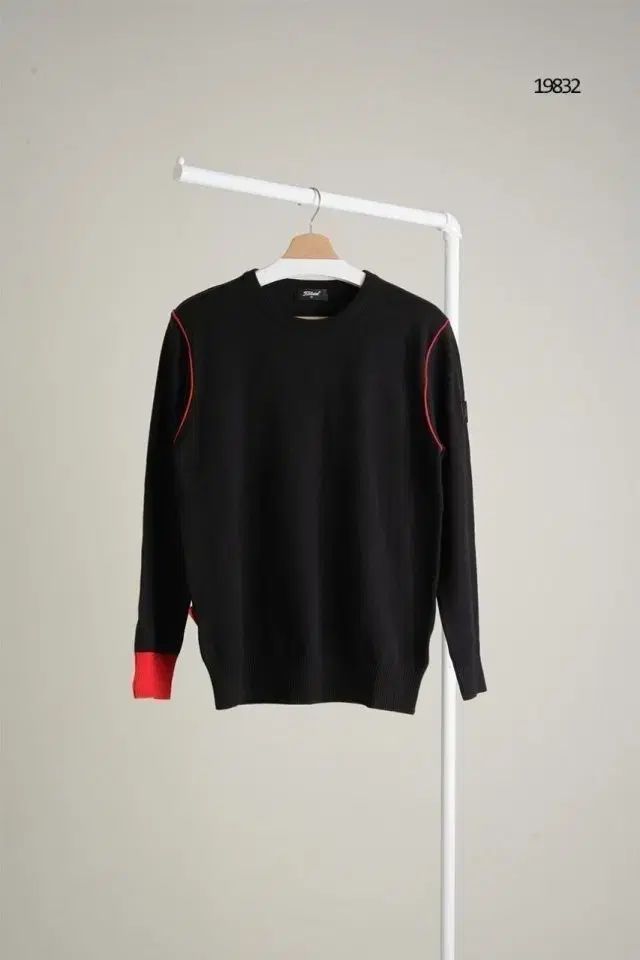 Titleist ツアーフィット ウインドプルーフ ラウンドニット