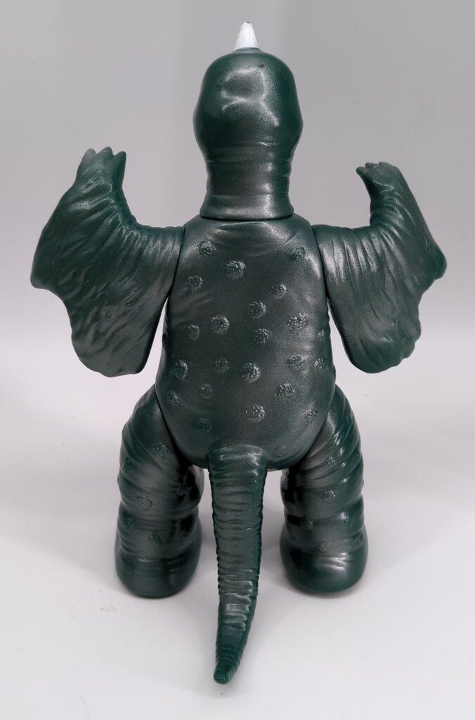 B-CLUB 復刻怪獣シリーズ ブルマァク ペギラ 深緑成型 1879 - メルカリ