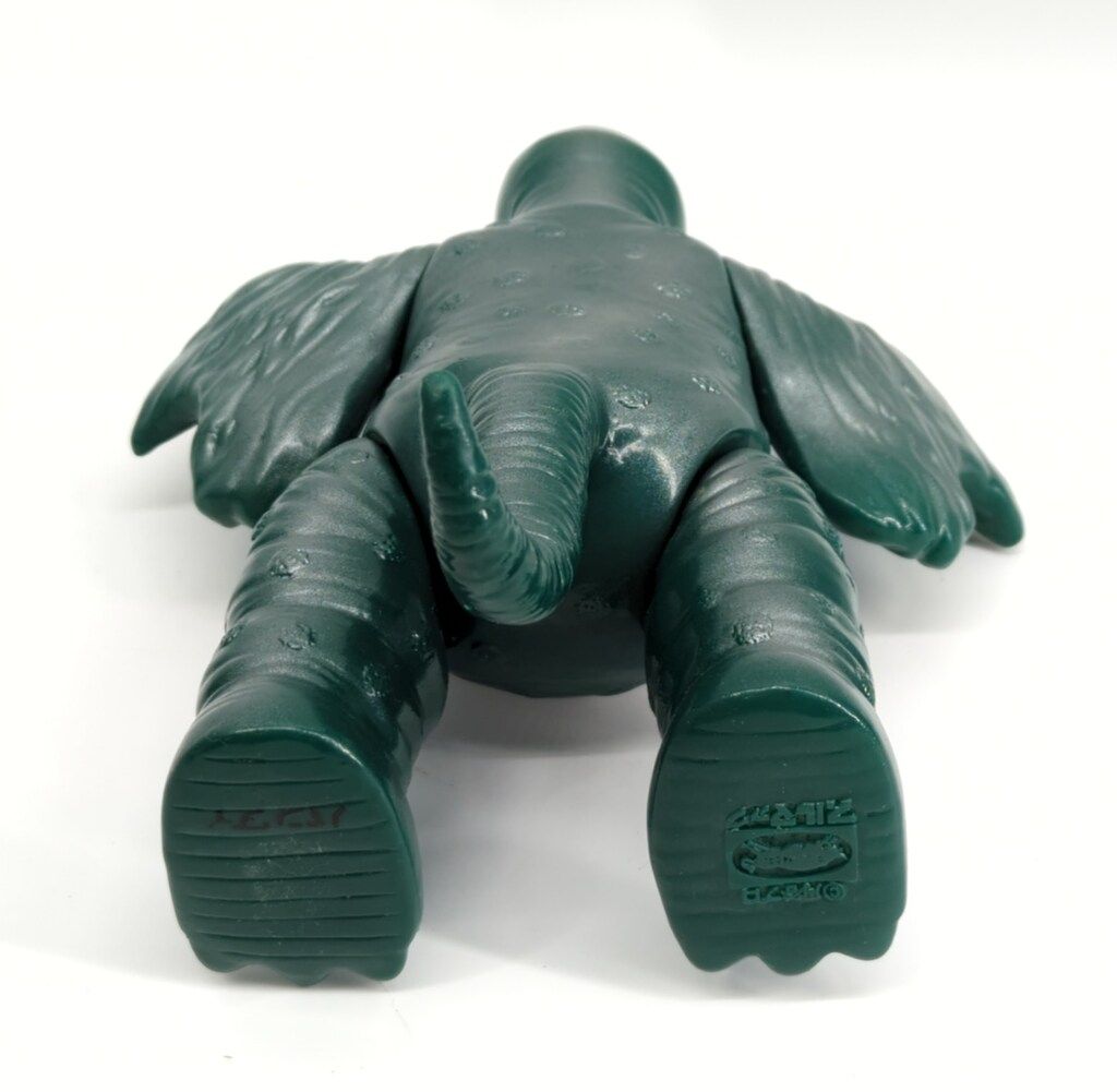 B-CLUB 復刻怪獣シリーズ ブルマァク ペギラ 深緑成型 1879 - メルカリ