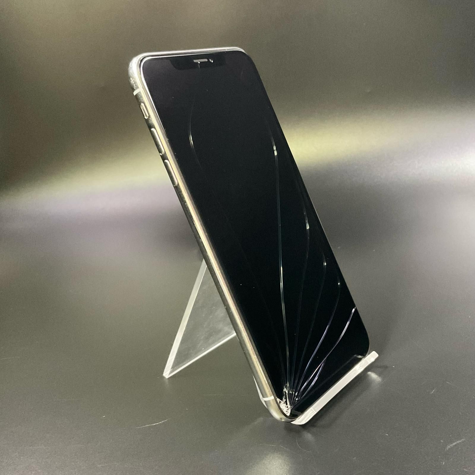 最速発送】 iPhone XS Max 256GB シルバー docomo 白ロム【難有】 89