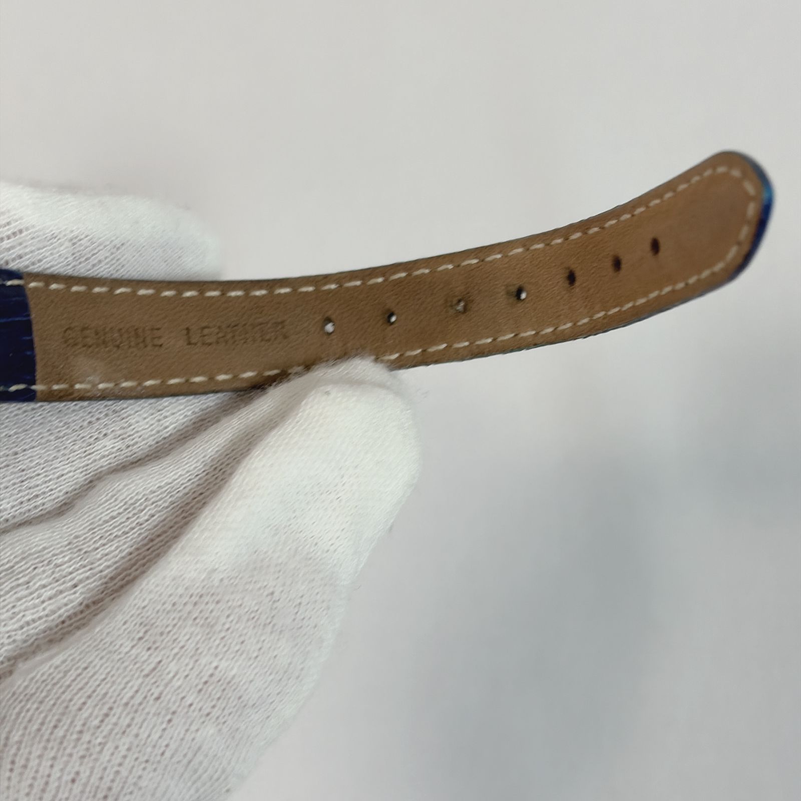 ✨高級モデル✨ GIVENCHY レディース 腕時計 4Pダイヤ シェル ゴールド