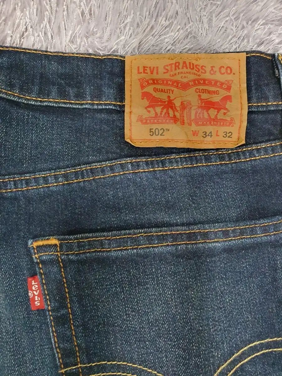 リーバイス デニム 502 テーパード DARKウォッシュジーン デニム パンツ 34