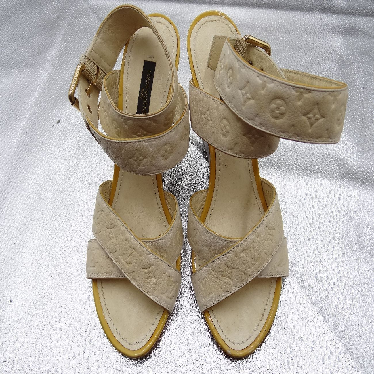 ルイヴィトン モノグラム サンダル パンプス ベージュ レザー ウェッジソール 35 1 2 約22.5㎝
