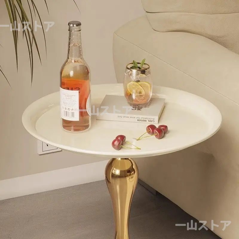 メタリックベース おしゃれ