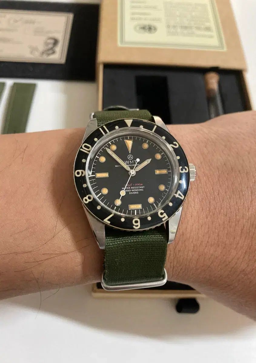 WMT パントン PANTON 時計