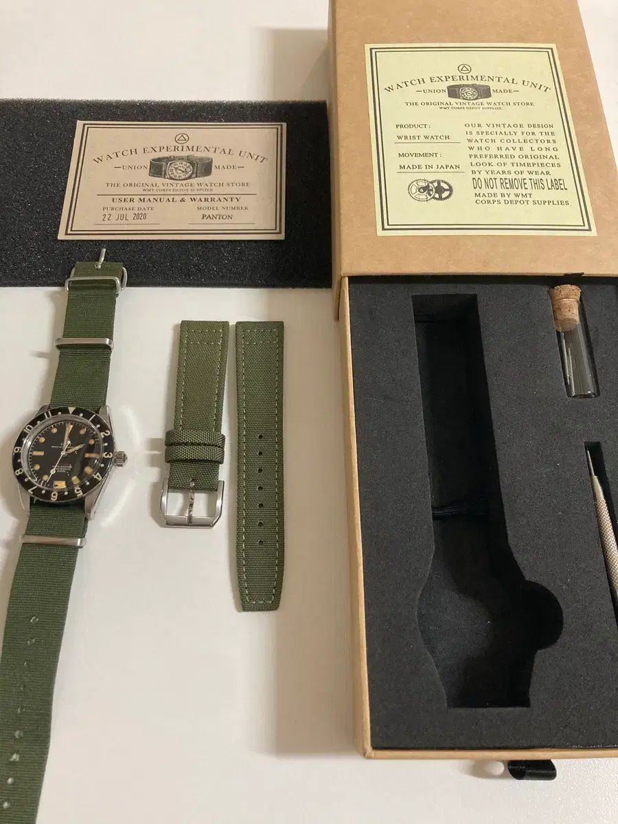 WMT パントン PANTON 時計