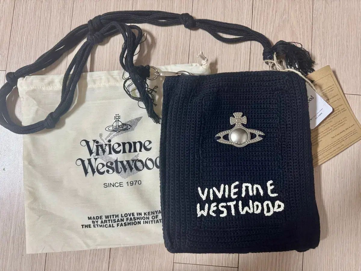 Vivienne Westwood ヴィヴィアン ウエストウッド ブラック クロシェ クロスバック