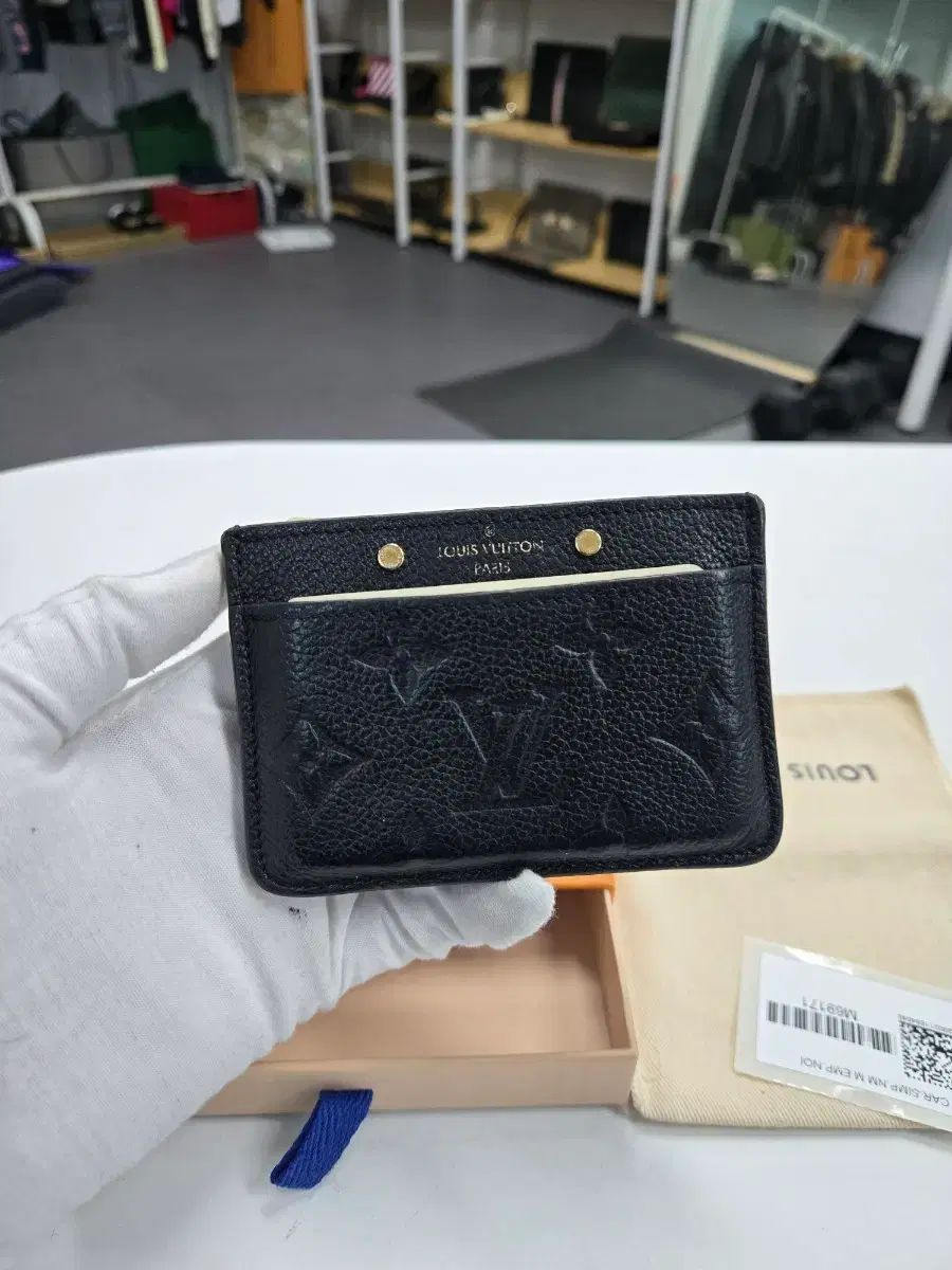 A級コンディション Louis Vuitton アンブラント カードウォレット