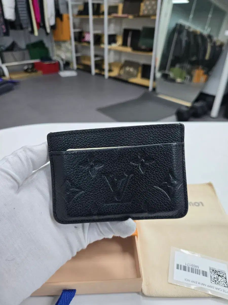A級コンディション Louis Vuitton アンブラント カードウォレット
