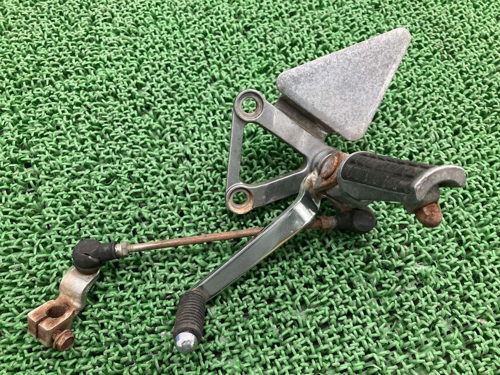 バリオス ステップ 左 35011 1580 カワサキ バイク 部品 ZR 250 A BALIUS ペグ シフトペダル ロッド 車検 wC