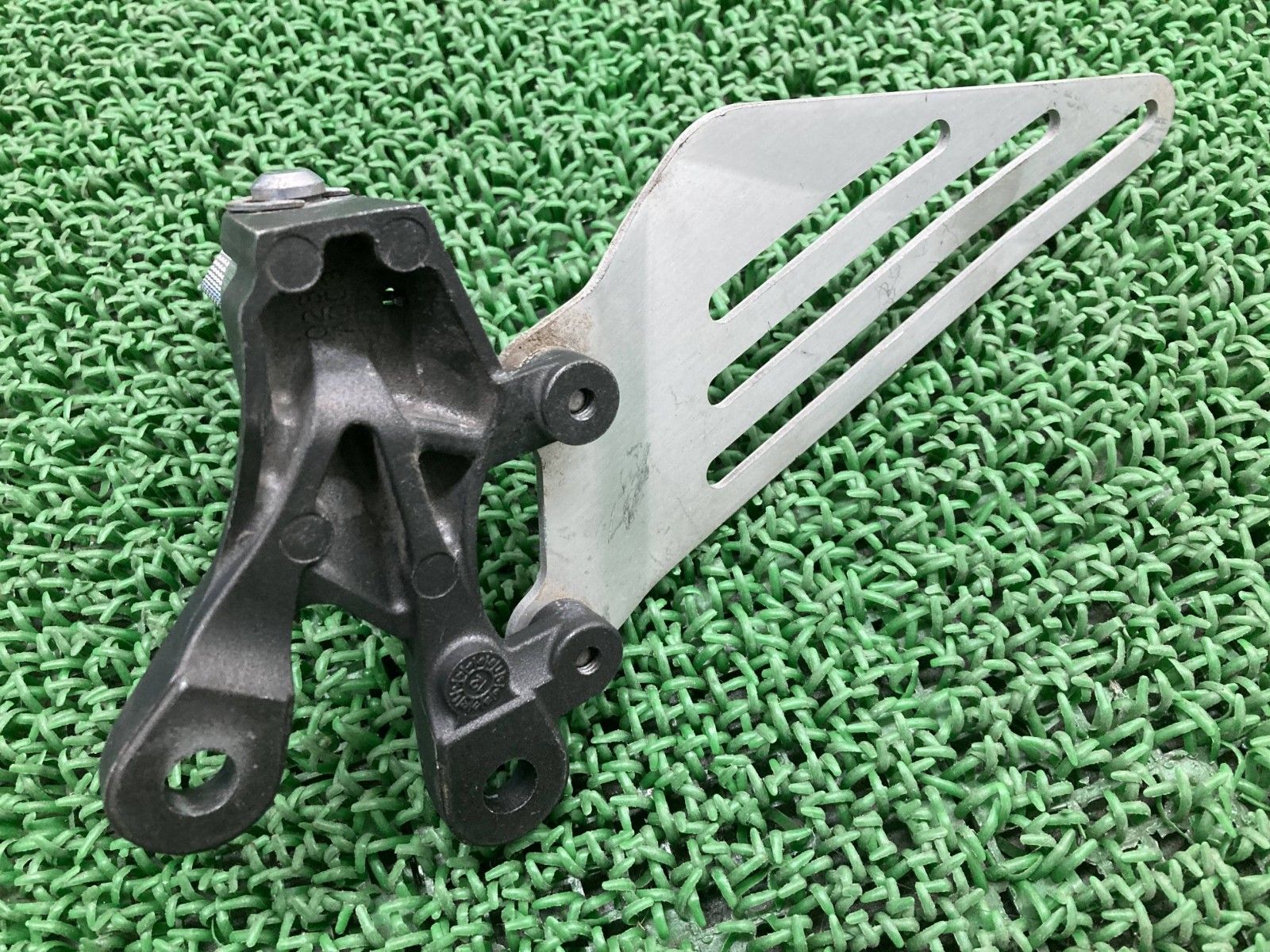 ZX-14R ステップ 左 0234 カワサキ 純正 中古 バイク 部品 ZXT40E