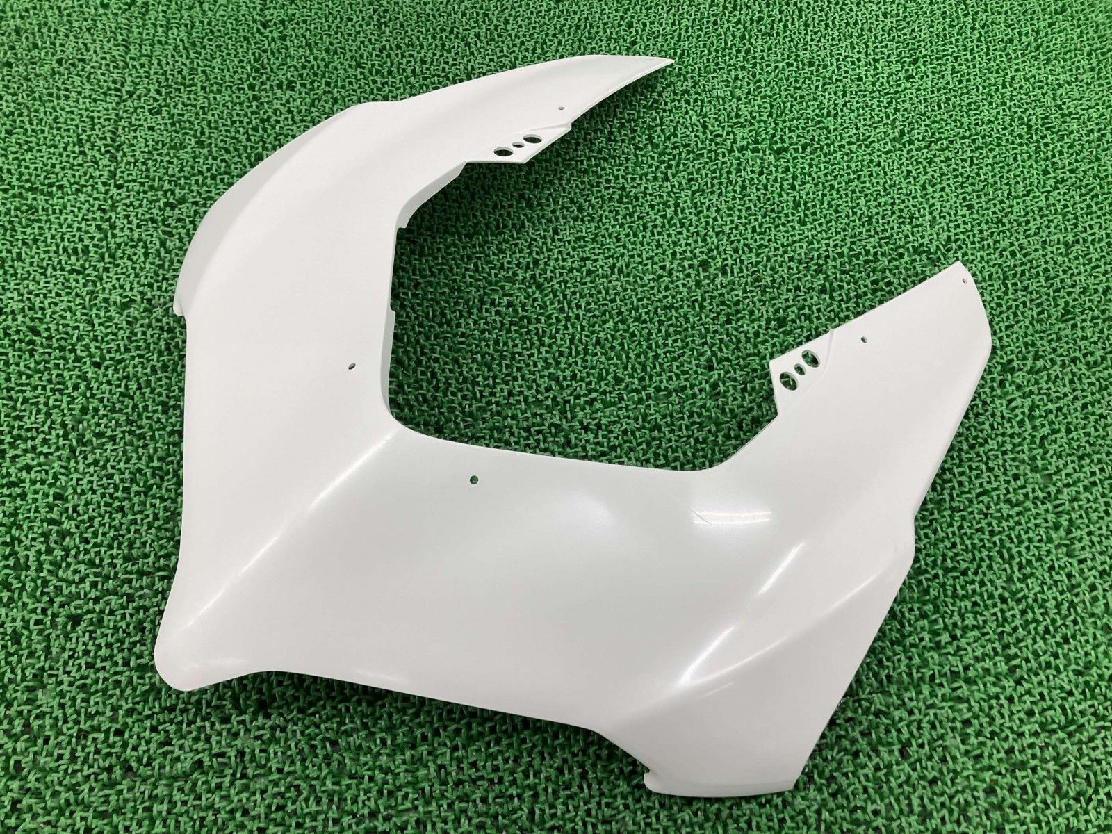 パニガーレV 4 アッパーカウル 白 481 1 415 A ドゥカティ Ducati PanigaleV アッパーフェアリング 未塗装 eR