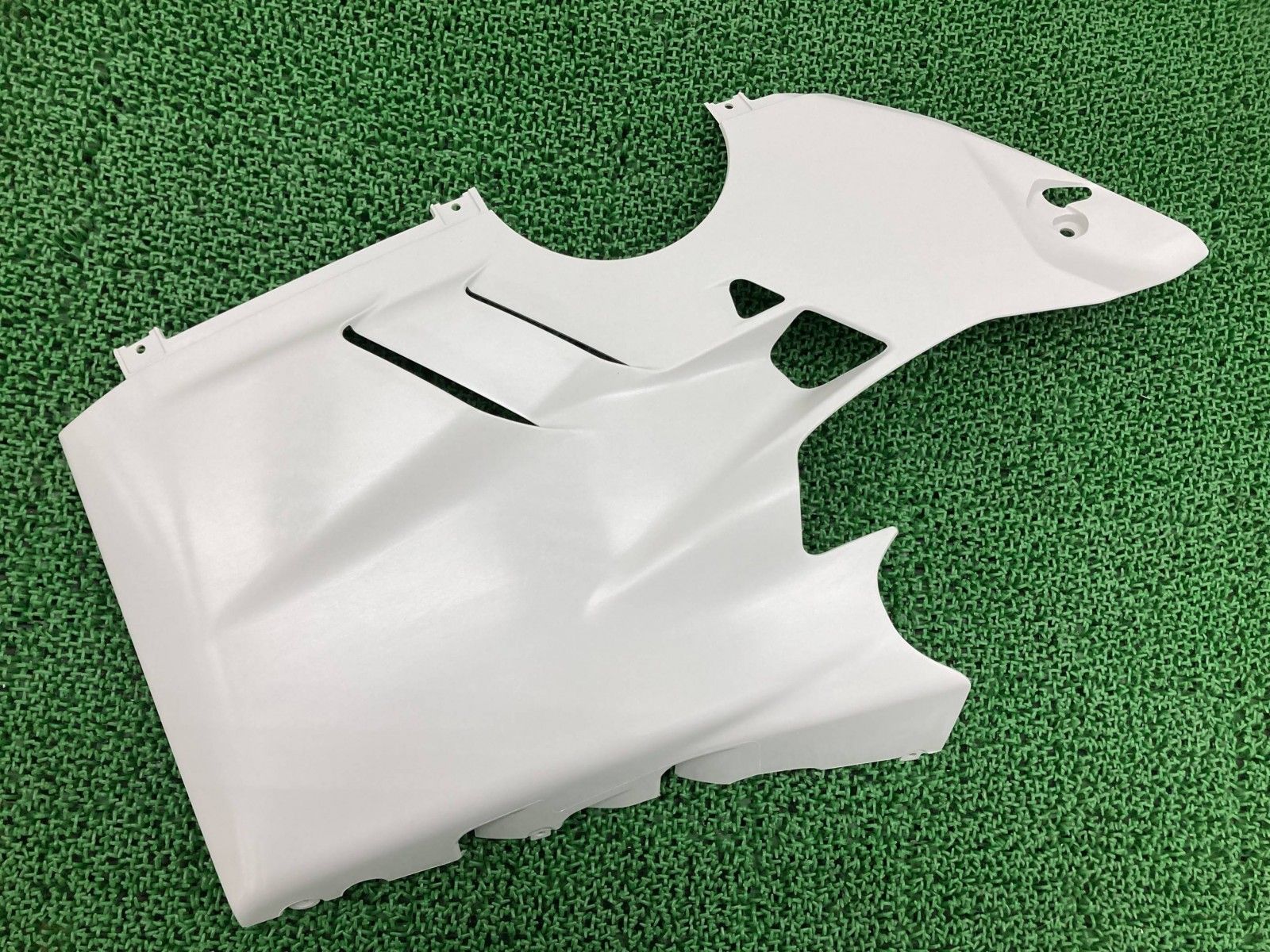 パニガーレV 4 アンダーカウル 左 白 480 1 C 48 3 A ドゥカティ バイク 部品 Ducati PanigaleV サイドカウル 未塗装 Hu