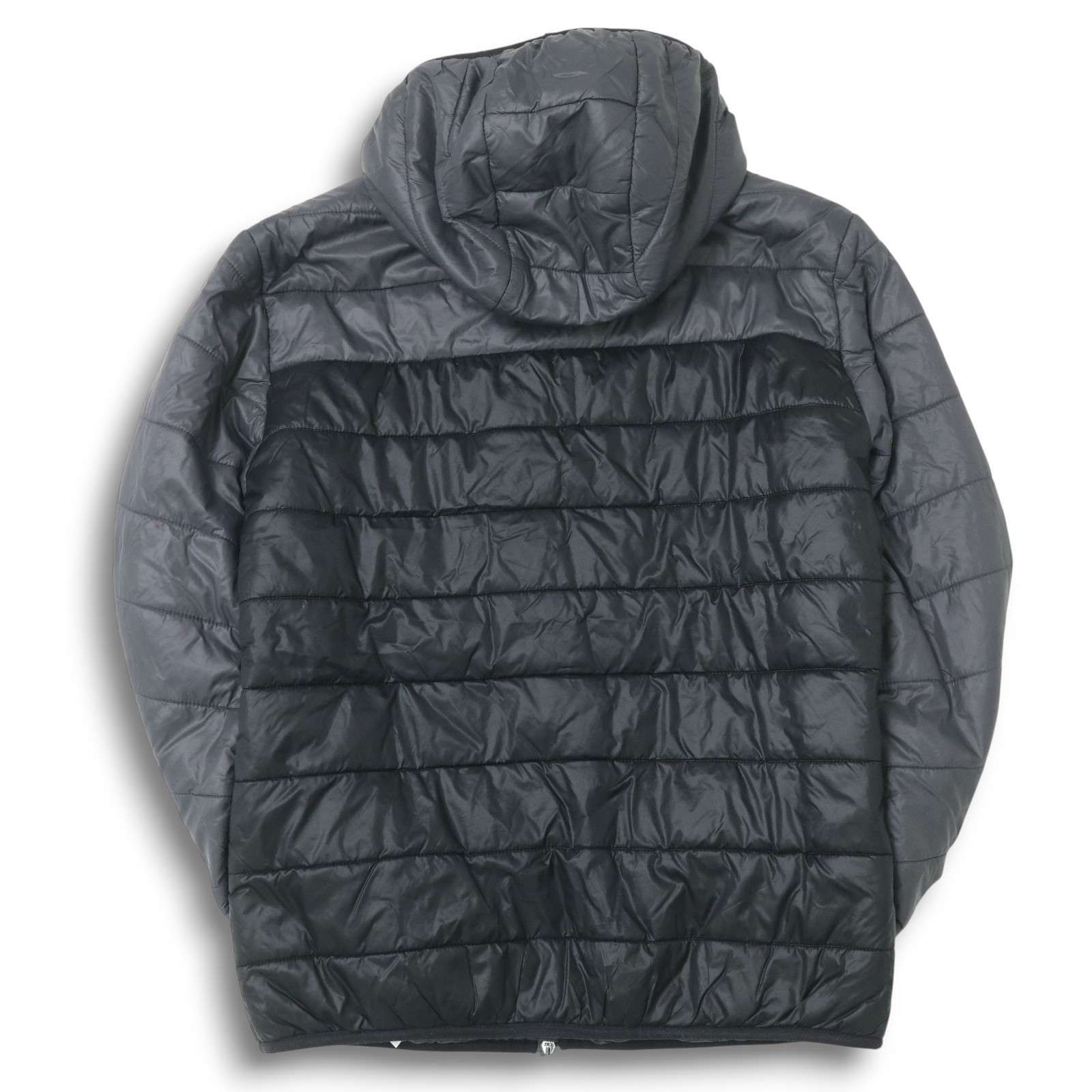 EA7 EMPORIO ARMANI エンポリオ アルマーニ 秋冬 ロゴ☆ 切替