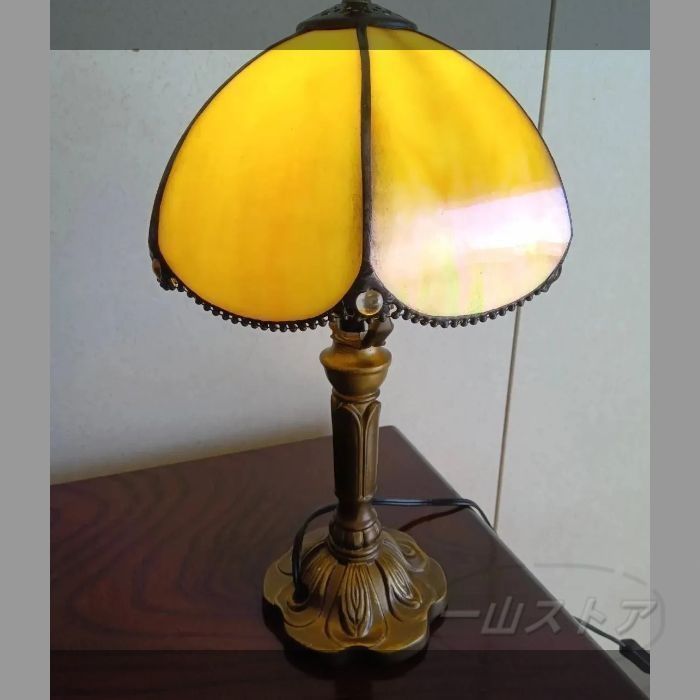 新品・未使用】ステンドグラスランプ 電気スタンドアンティークランプ
