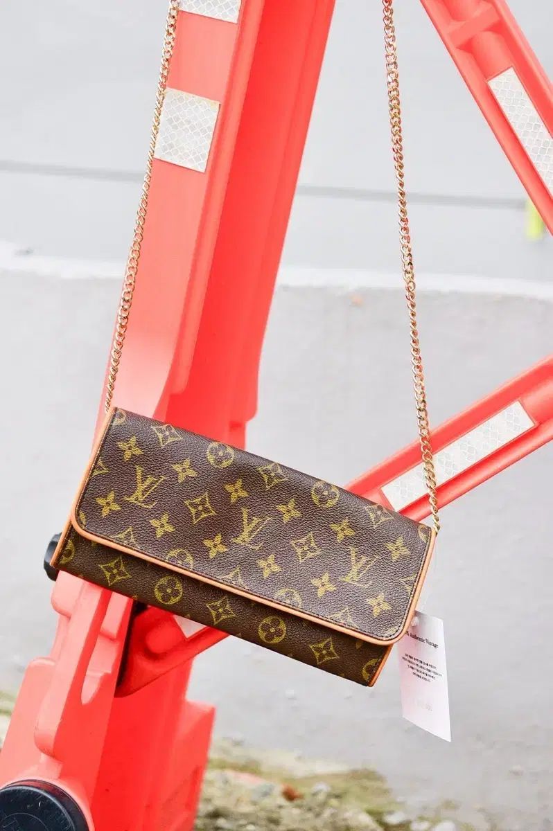 Louis Vuitton モノグラム キャンバス ポシェット ツイン GM