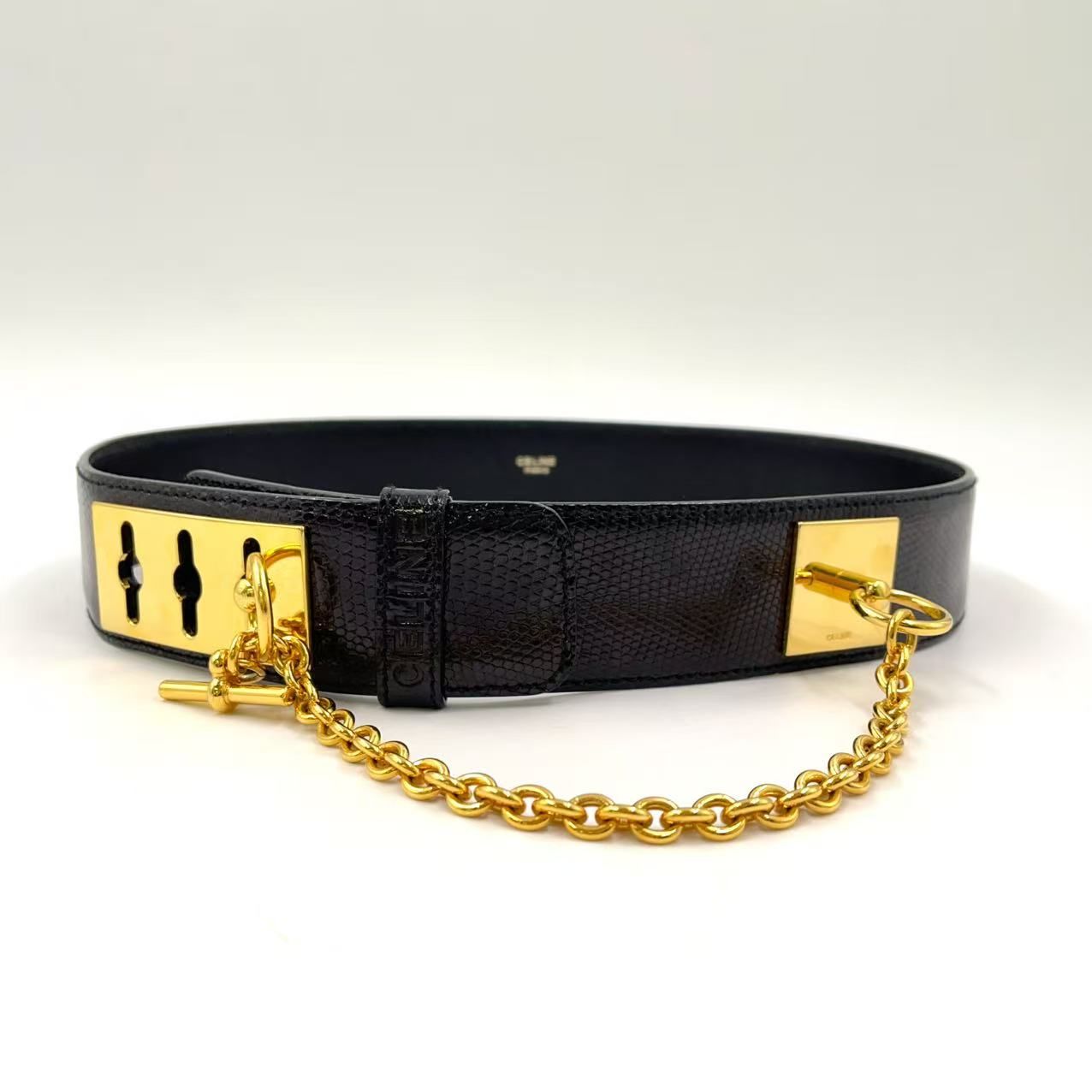 CELINE マンテル レザー ブラック チェーンベルト ゴールド - メルカリ