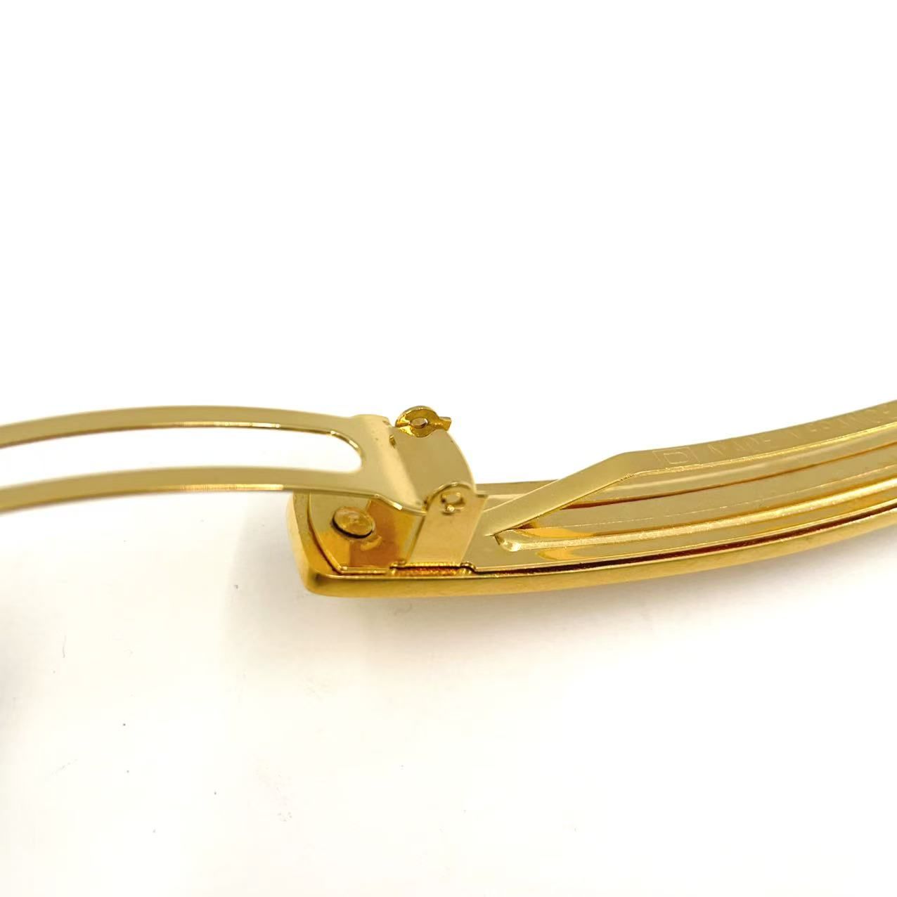 ロゴ ヘアクリップ