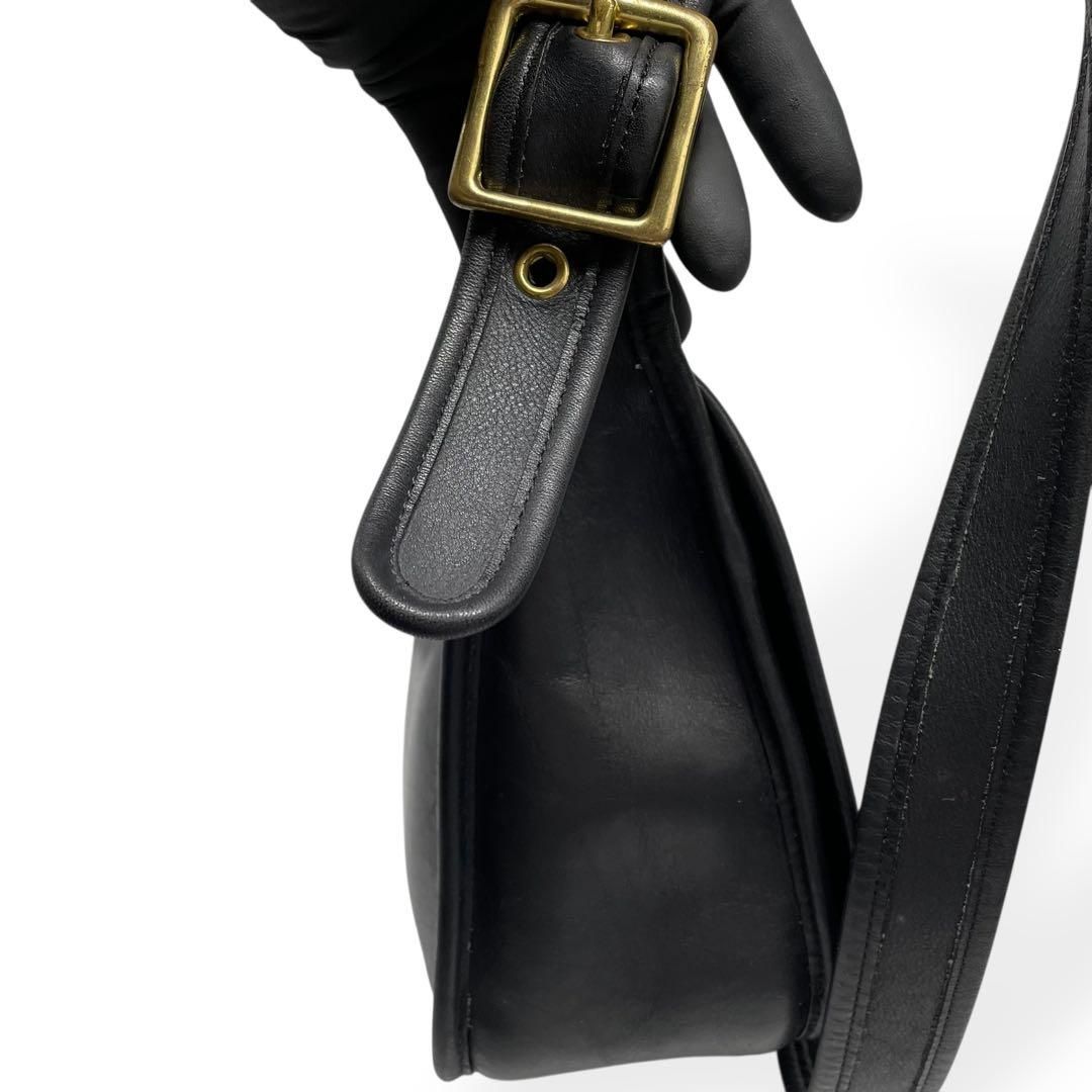 極美品 COACH オールドコーチ ショルダーバッグ グラブタンレザー 黒 極美品 COACH オールドコーチ ショルダーバッグ グラブタンレザー 黒