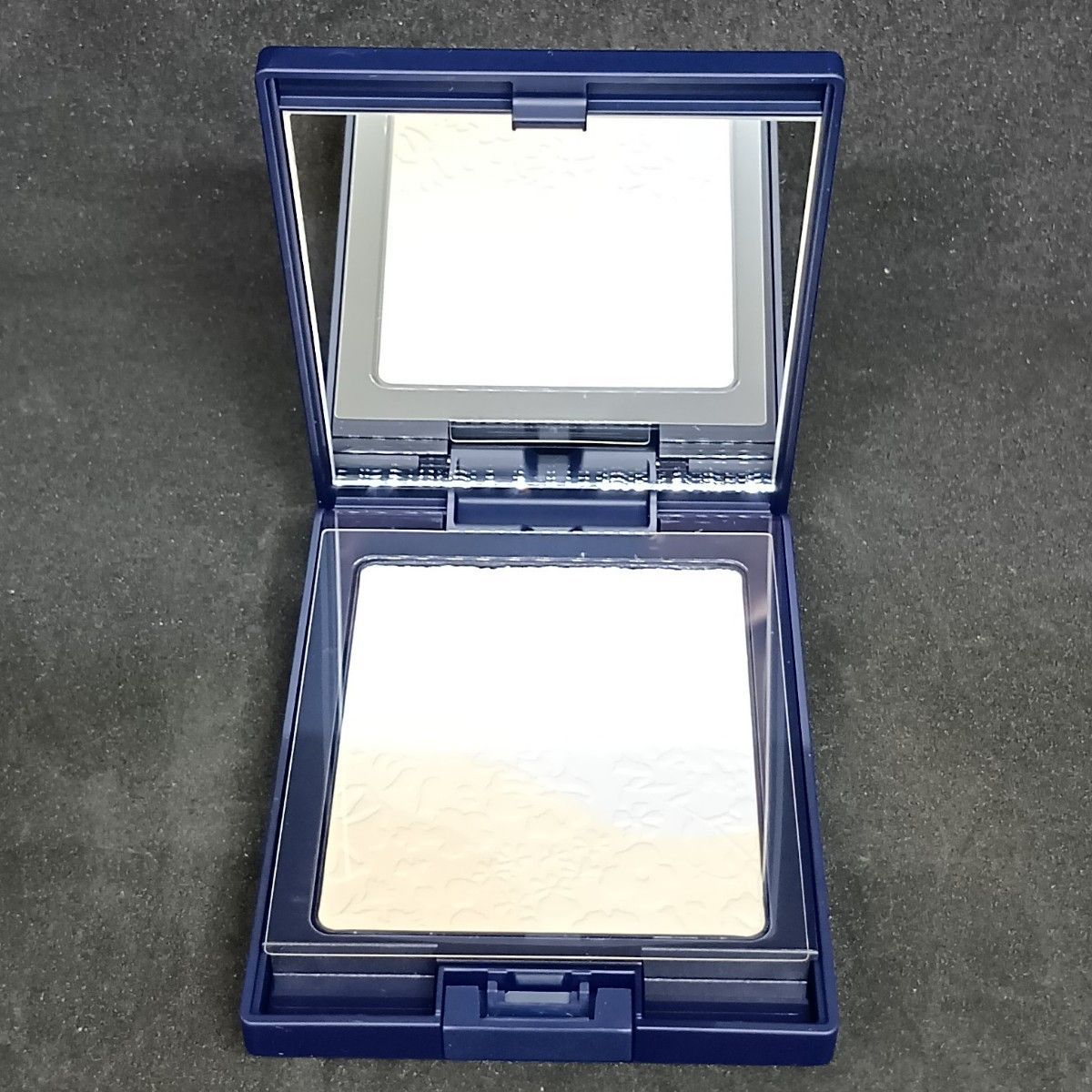 未使用】DECORTÉ コスメデコルテ 2023クリスマスコフレ - メルカリ