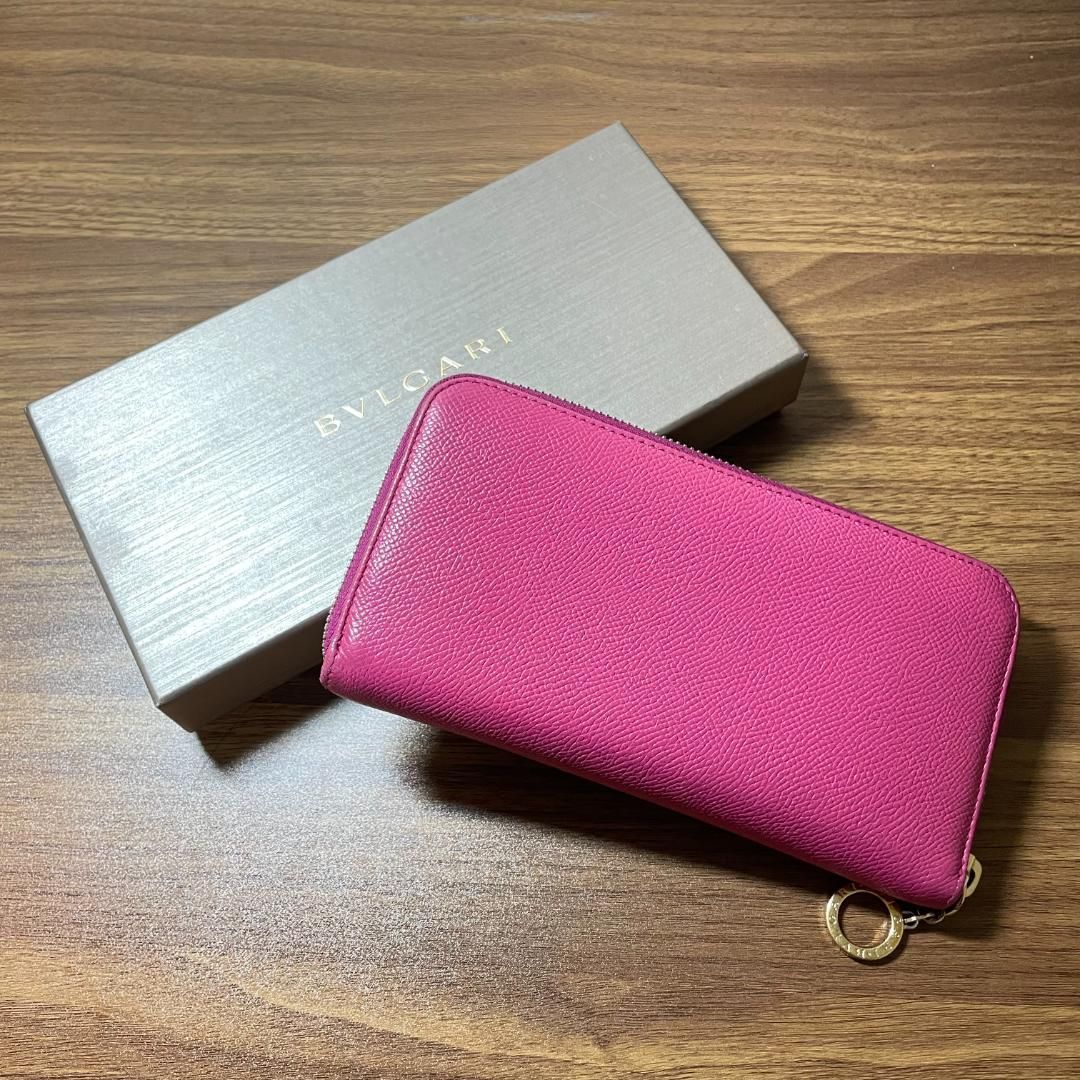 美品】BVLGARI ブルガリ ラウンドファスナー長財布 ピンク チャーム