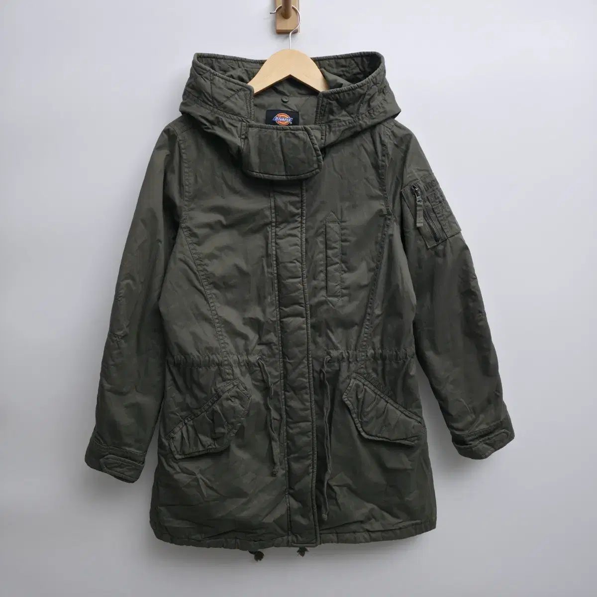 M ディッキーズ フード マウンテンパーカー カーキ