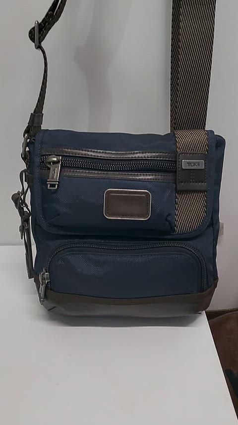 トゥミクロスバック shop取引では対象外