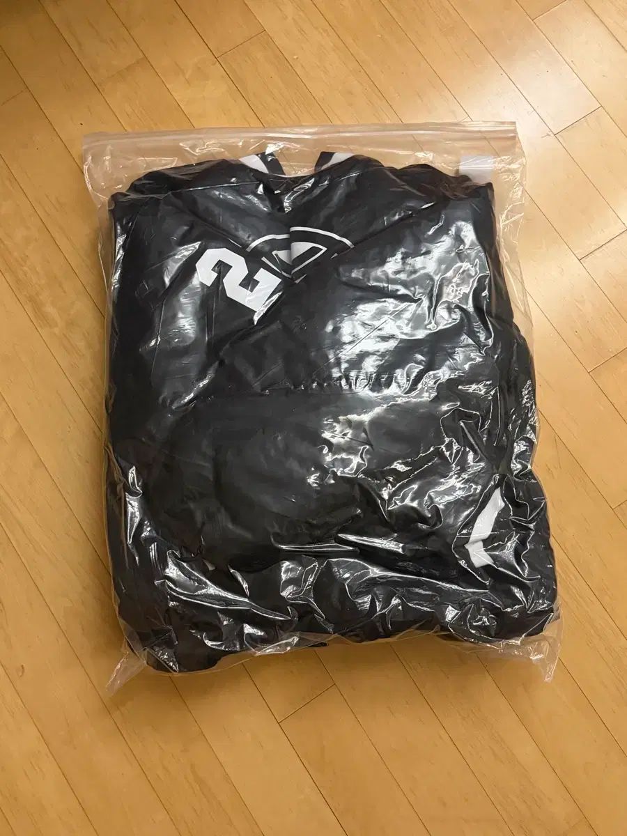 ミリオンジムウェア スネーク EDITION アウター ブラック サイズ2