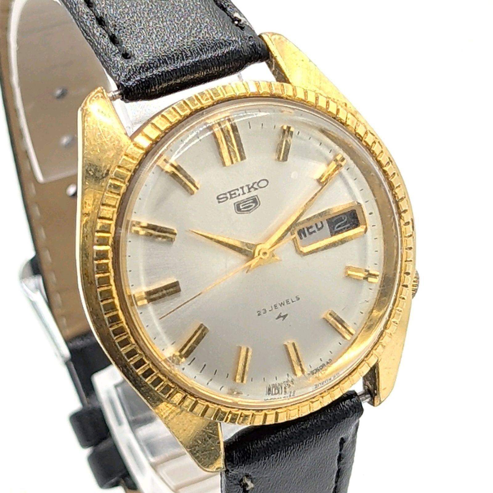 SEIKO 5120-8650 Watch Automatic Men s Round G Dial Day-Date Y 2 K 00 Working セイコー 時計 自動巻き メンズ ゴールド ゴールド文字盤 ラウンド デイデイト ヴィンテージ 稼働品