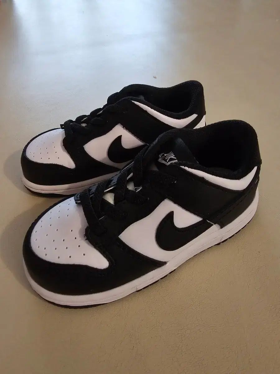 NIKE ダンクロー エアジョーダン1 シャチ トゥー 140