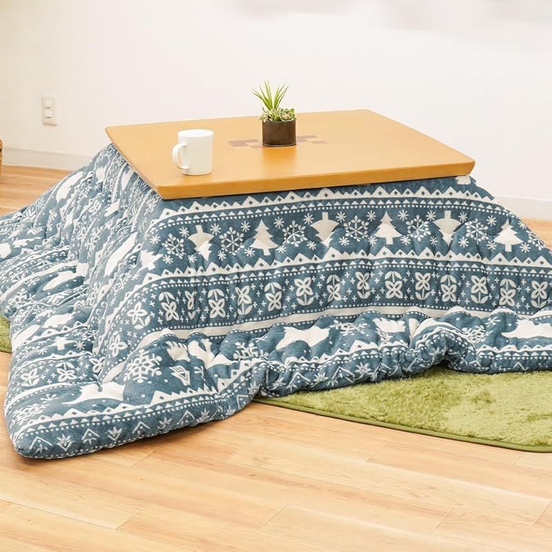 こたつ布団 正方形 こたつ掛け布団 シンサレート 冬 冬用 185 cm シロクマ グレー かわいい アニマル アニマル柄 おしゃれ フランネル あったか 暖かい こたつ掛け 掛 コタツ 炬燵 おこた