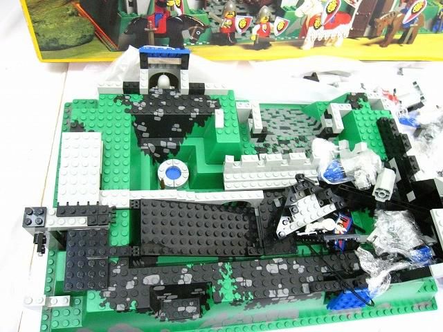 動作未確 ホビー レゴ LEGO 6090 ロイヤルキング城 ミニフィグ 説明書 き