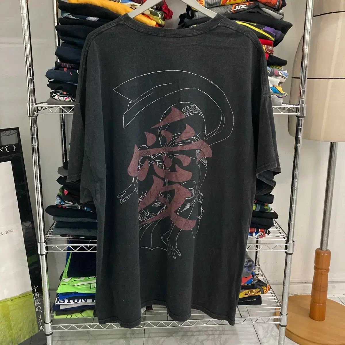 NARUTO -ナルト- 我愛羅 OFFICIAL アニメ Tシャツ - メルカリ