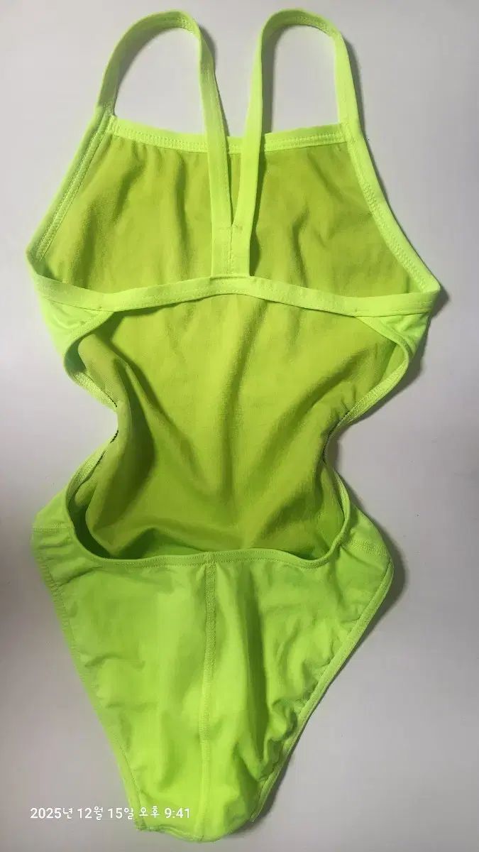 ヨーロッパ アリーナ チーム 挑戦バッグ 26 サイズ