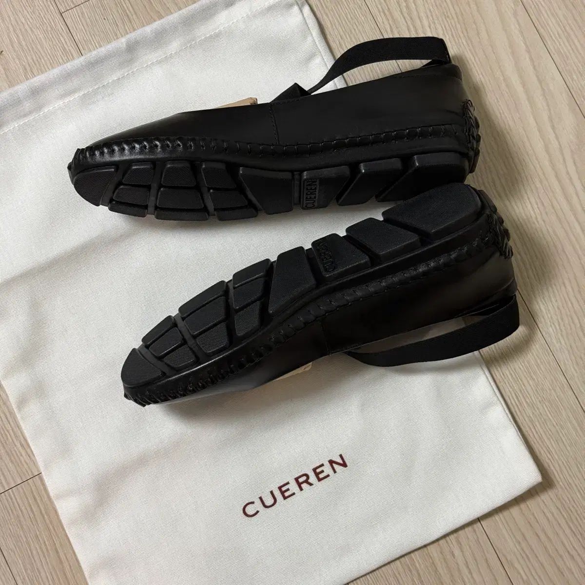  CUEREN Valencia 16 バレリーナ シューズ ブラック 245 フラットシューズ バレエシューズ パンプス
