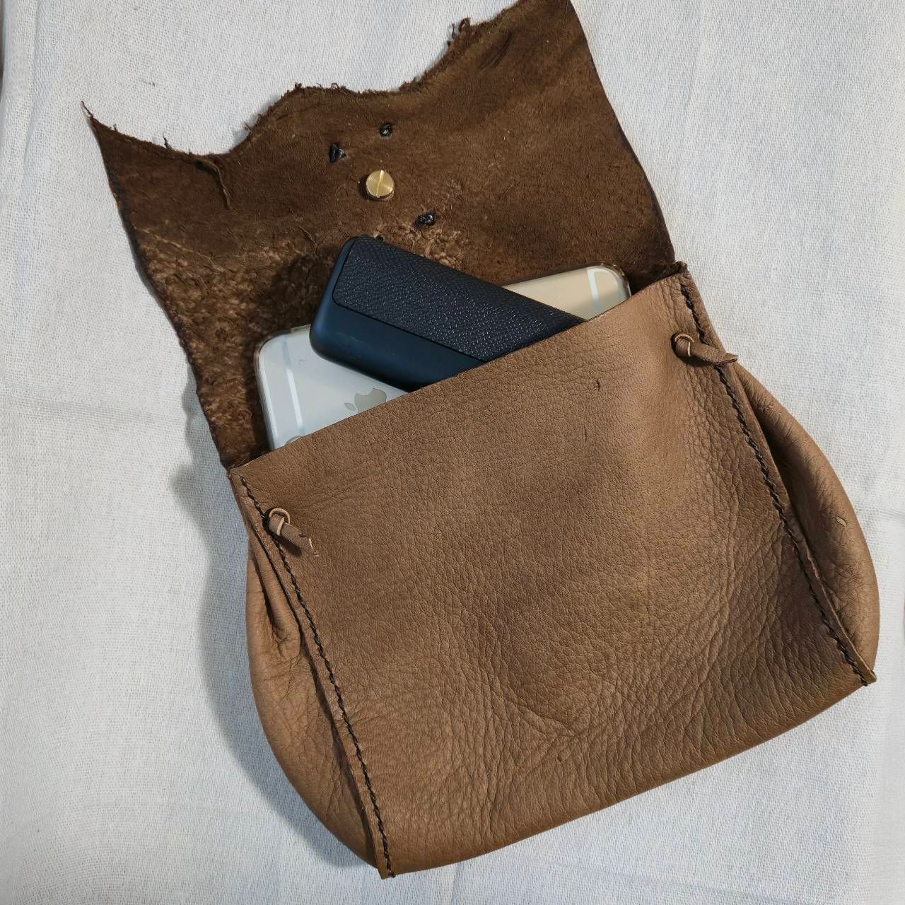 鹿革のメディスンポーチ