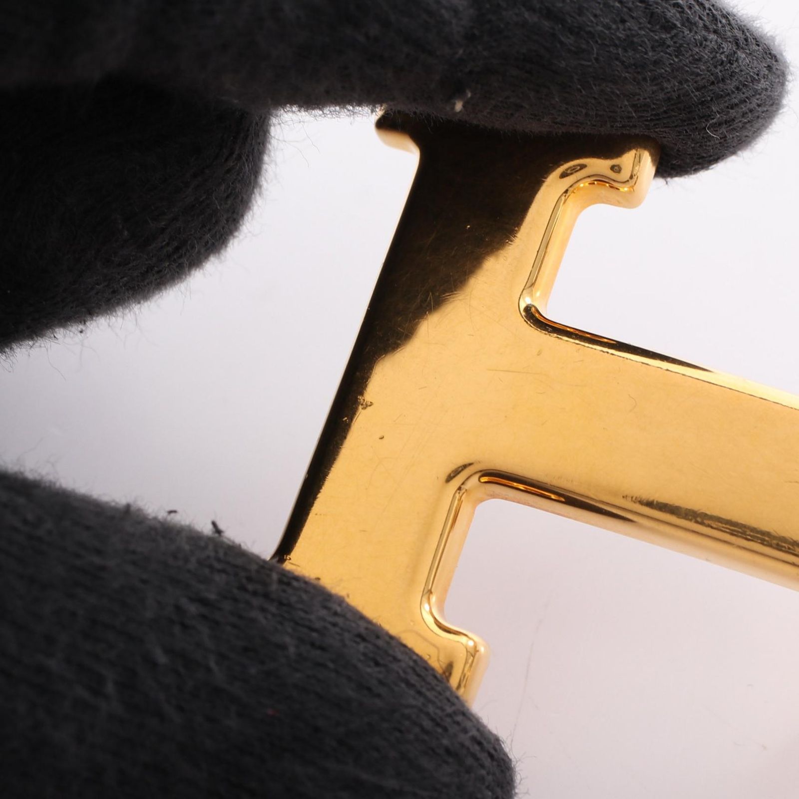 コンスタンス Hバックル