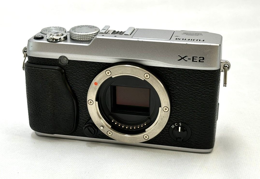 Fujifilm X E 2 XE シルバー 富士フイルム フジフイルム 富士フィルム フジフィルム