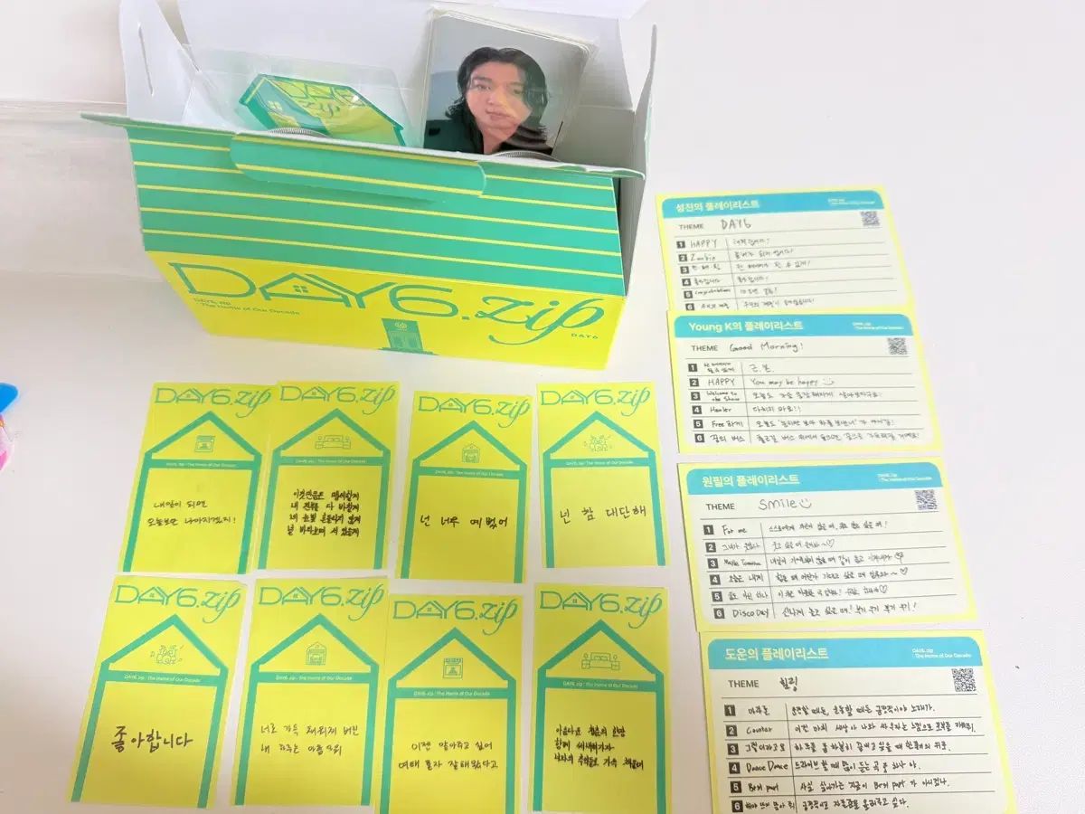 DAY6（デイシックス）ポップアップ DAY6 zip 入場ギフト - メルカリ