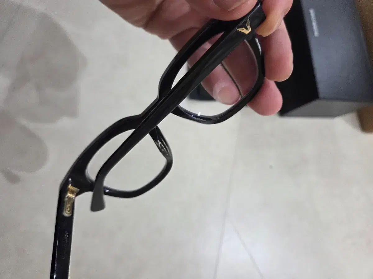 ジェントルモンスター サウスサイド