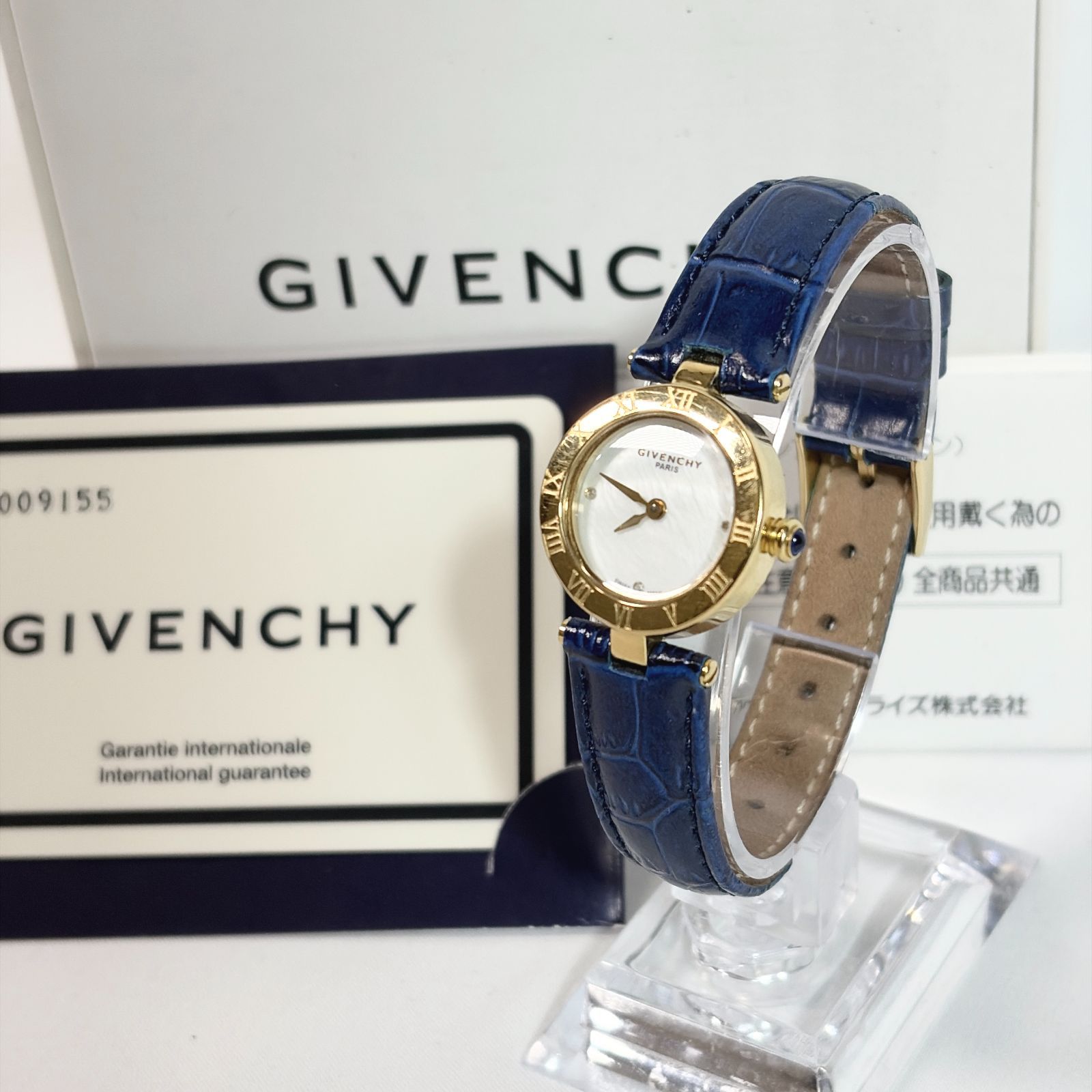 GIVENCHY ゴールド x ネイビー 12Pダイヤ クォーツ 腕時計 GIVENCHY ゴールド x ネイビー 12Pダイヤ クォーツ 腕時計