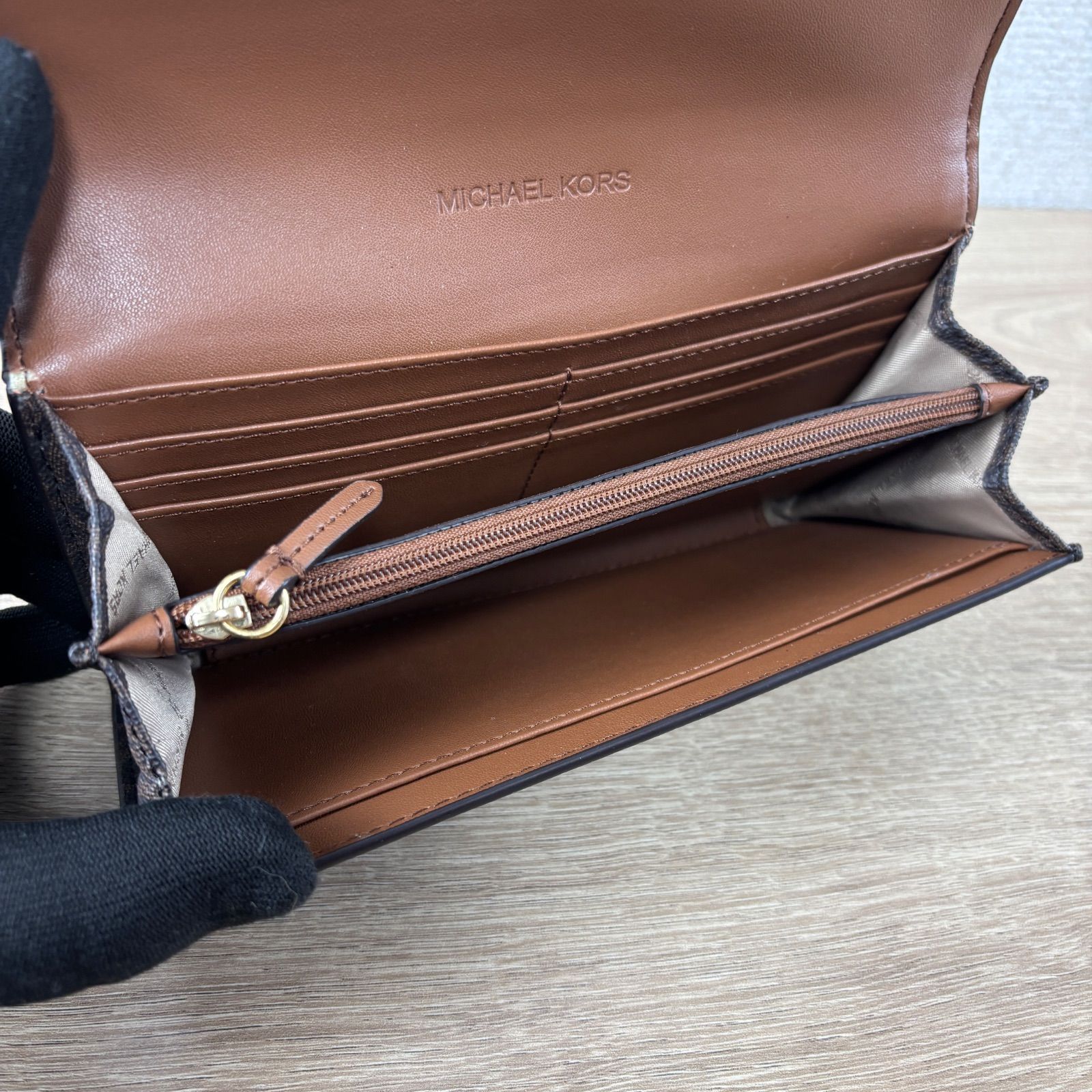 美品 MICHAEL KORS マイケルコース 長財布 フラップウォレット ロング
