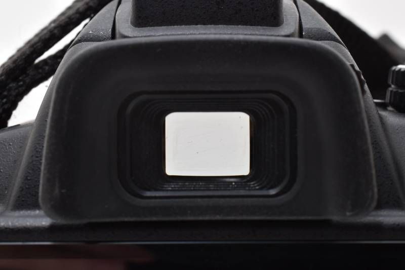 実用品】Nikon ニコン D3100 ボディ ショット数10903枚 デジタル一眼