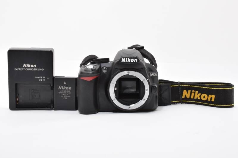 実用品】Nikon ニコン D3100 ボディ ショット数10903枚 デジタル一眼