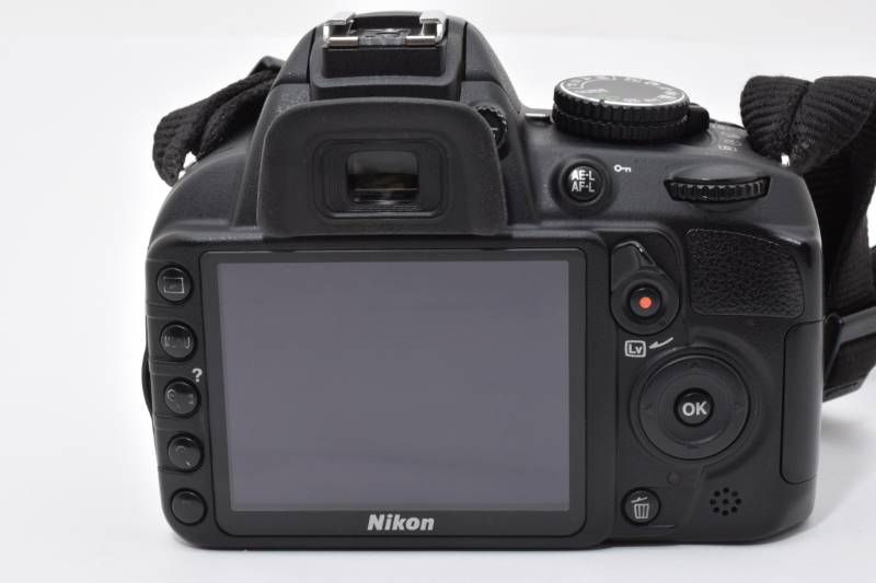 ★ショット数1681枚・液晶表示不良品★ニコン D3100 ボディ #19878 ☆ショット数1681枚・液晶表示不良品☆ニコン D3100 ボディ #19878