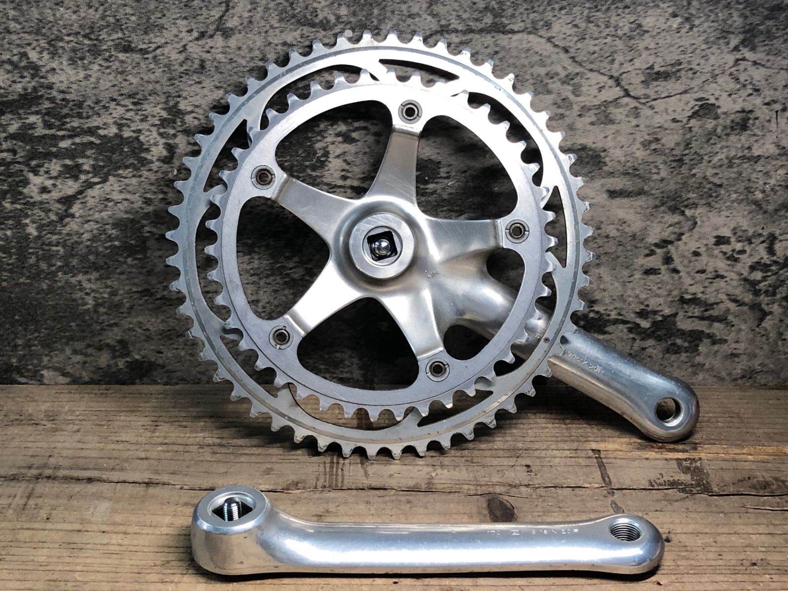 IX654 カンパニョーロ Campagnolo クローチェダウネ Croce D`aune
