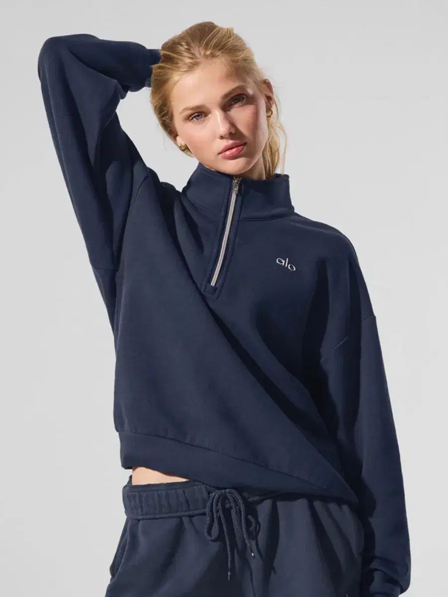 アロ Accolade 1 4 Zip Pullover ハーフジップ ネイビー