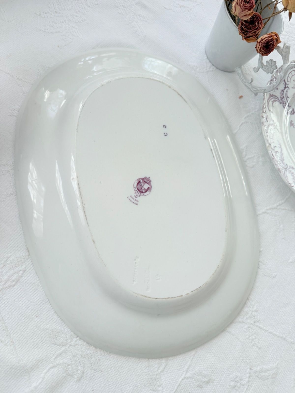 CLARENCE オーバル