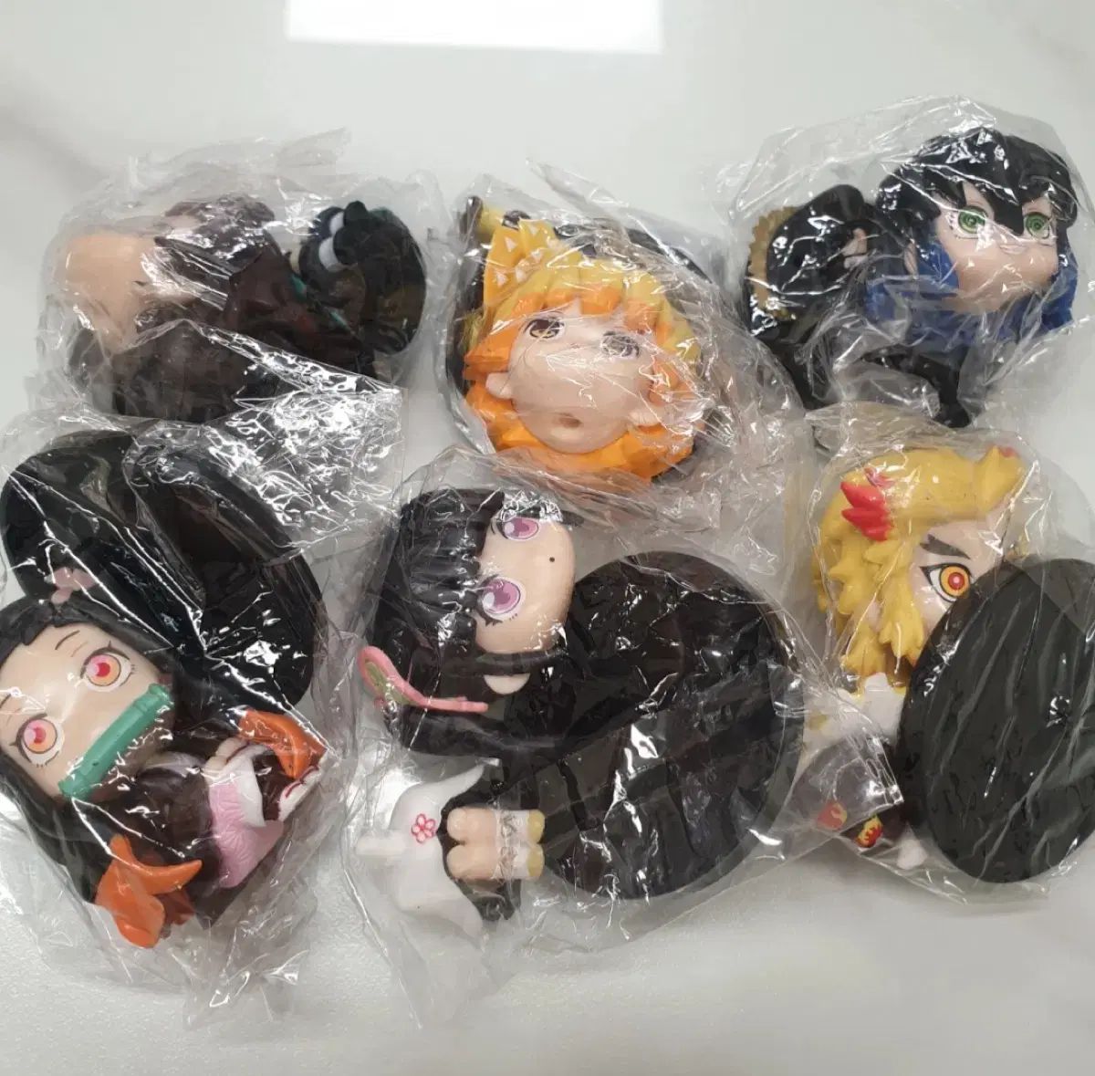 鬼滅の刃 フィギュアセット未開封 鬼滅の刃 フィギュア 未開封 6種 SET セット まとめ出品 - メルカリ