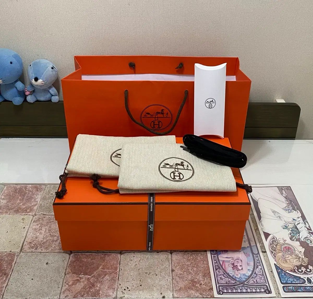 エルメス◼️純正箱◼️14箱セット エルメス 靴箱 (35.5x21.5x12.5) + ダスト + 靴紐 + リボン + お買い物
